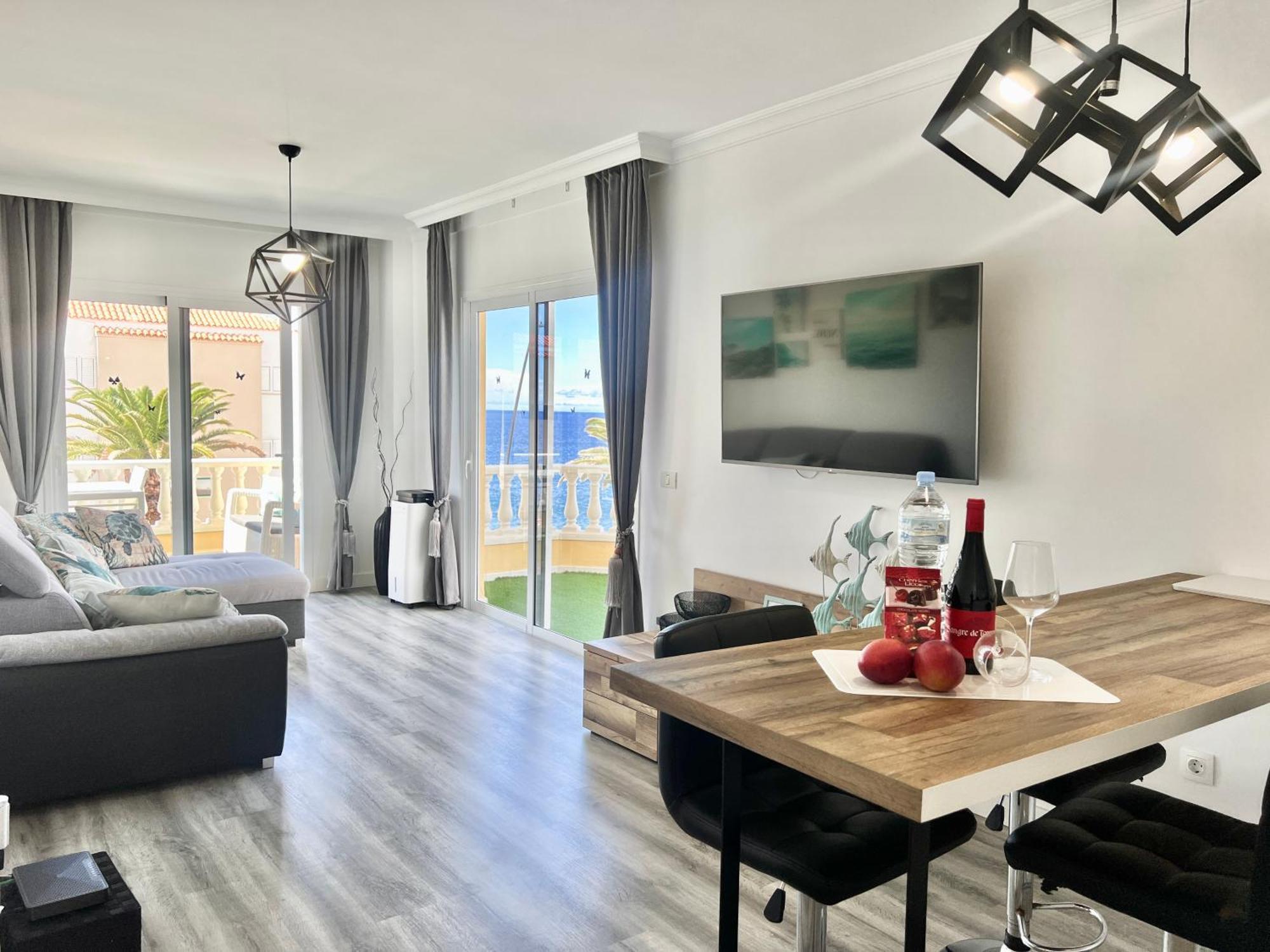 Paulmarie Apartment Gigantes Ocean Lounge Puerto de Santiago  Bagian luar foto